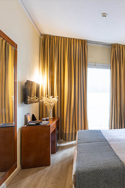 Marina Hotel in the center of Athens