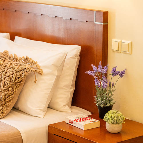 Marina Hotel in the center of Athens